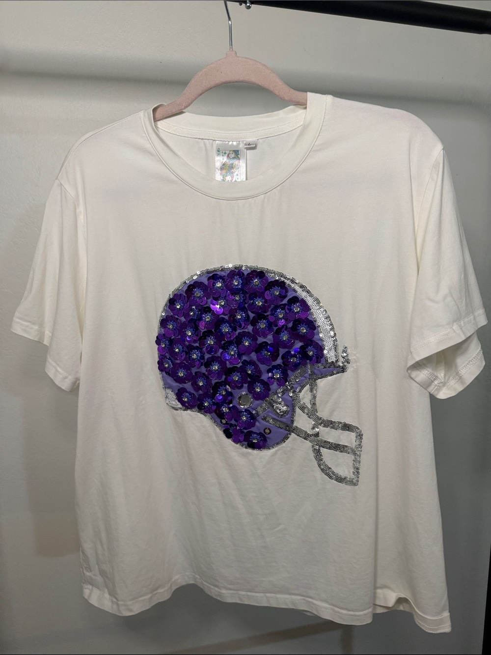 QUEEN OF SPARKLES White Short Sleeve Tee w/Purple Sequin Helmet - Game Day 💜🤍